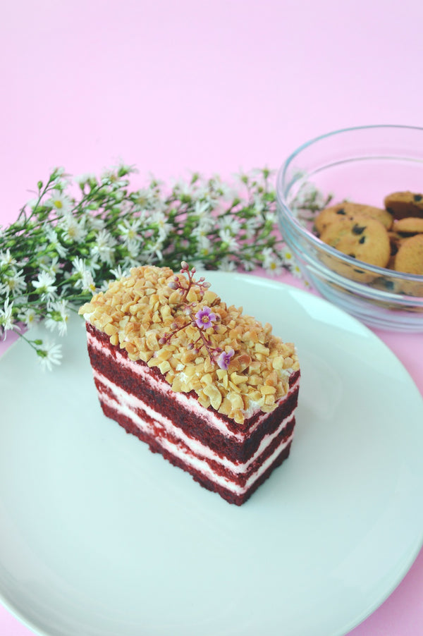 Suggested red velvet cake sponge recipe using a premix